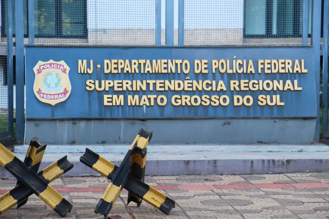 Alvo de operação da PF é preso armazenando material de abuso sexual